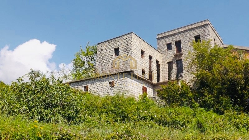 Historijsko kameno imanje u blizini Splendid resorta – Krstac